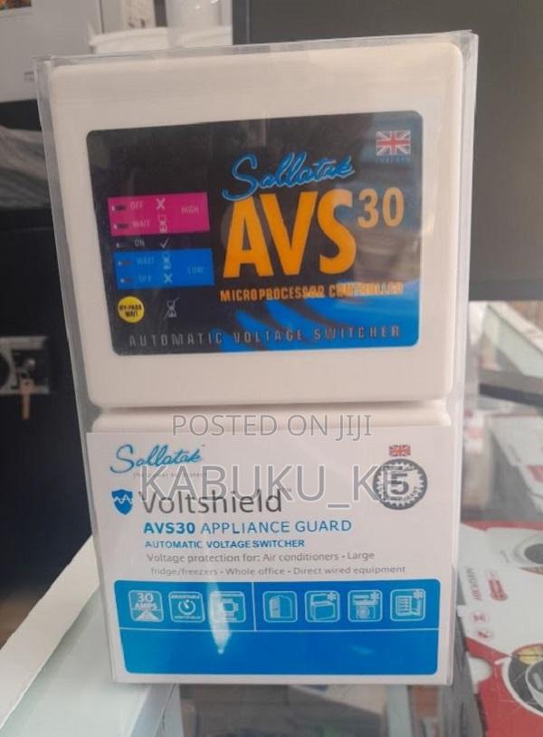 Sollatek AVS30 Automatic Voltage Switcher (AVS30)