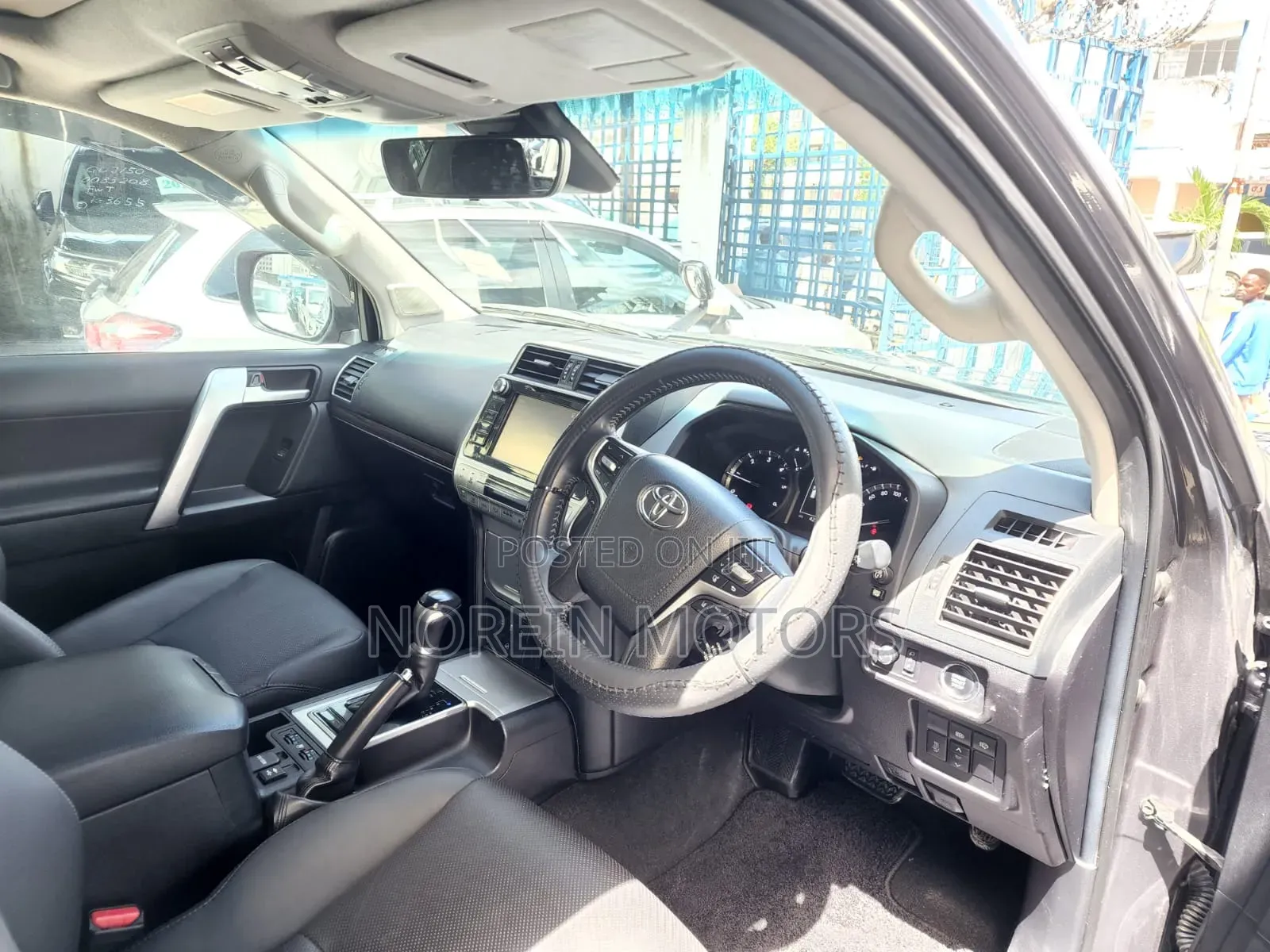 Toyota Land Cruiser Prado 2019 Gray