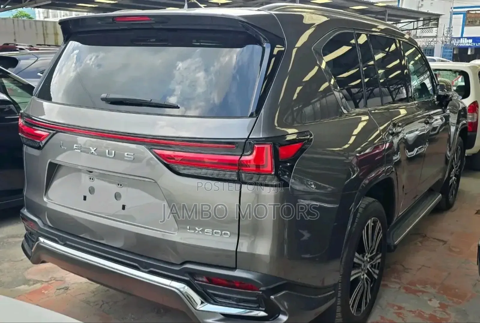 Lexus LX 2023 Gray
