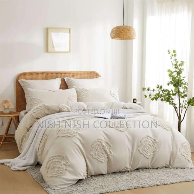 6*7; Embossed Classy Duvet Cover