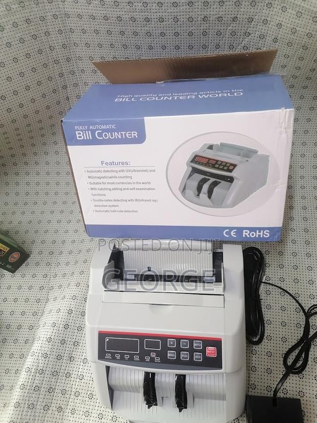 Heavy-Duty Money Counting Bill Counter Machine - main view