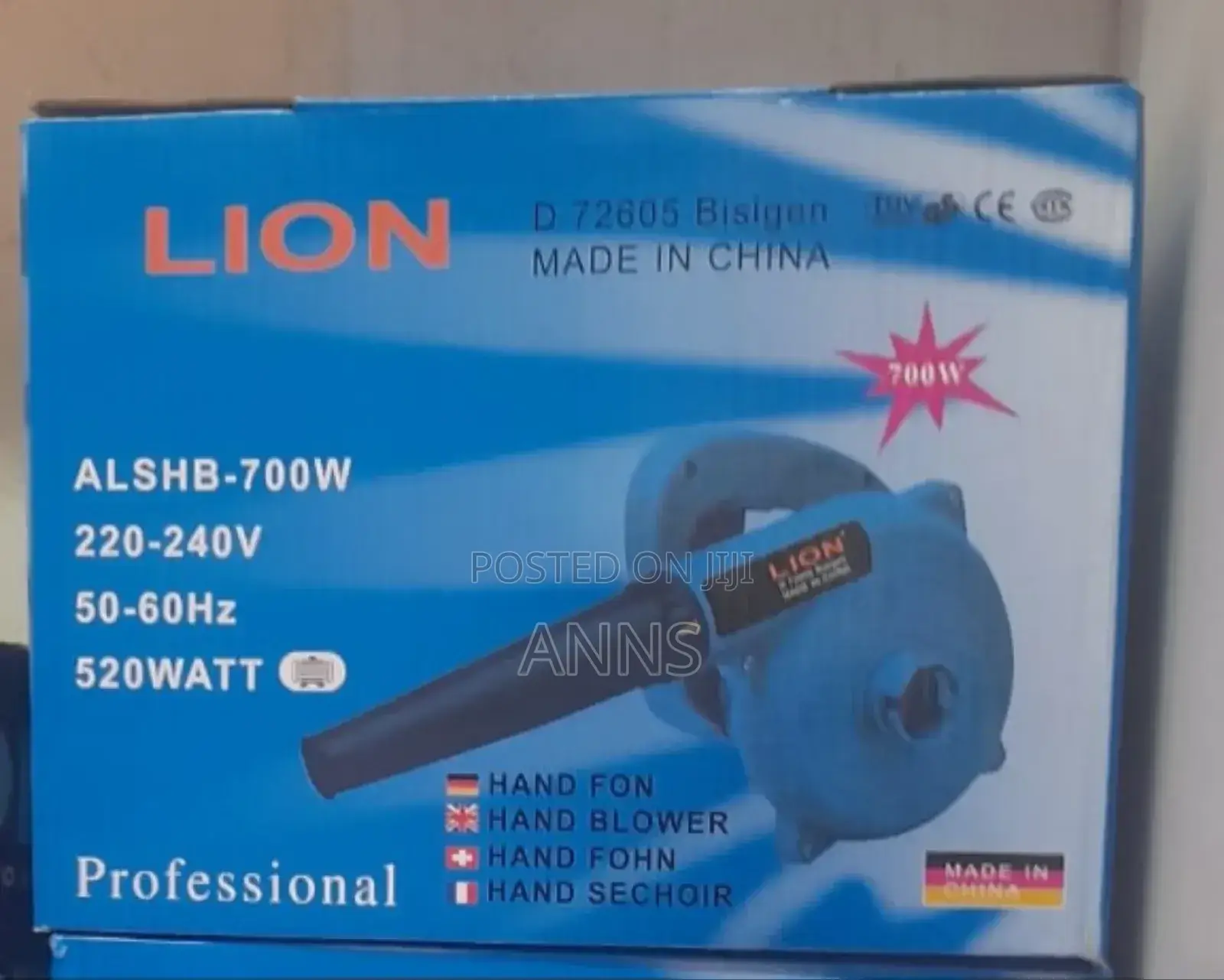Lion 700watts Blower