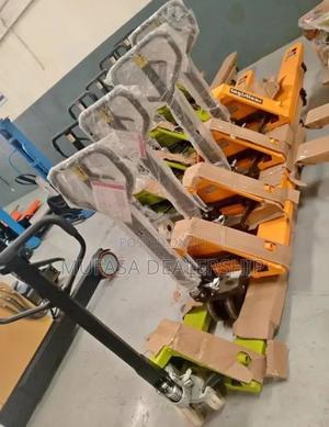 Industrial Pallet Trucks - main view