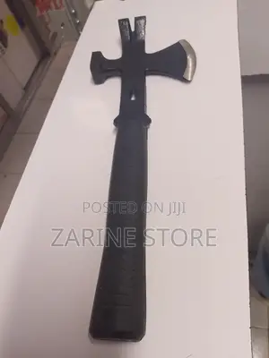 3 in 1 Hammer, Clowbar and Hammer