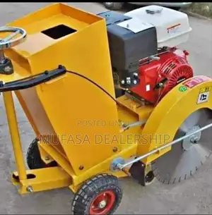 Concrete and Stone Cutter Machine