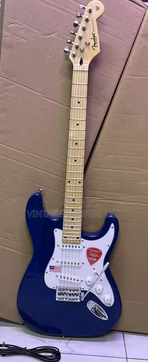 Fender Strotocaster Electric Lead Guitar ( Blue )