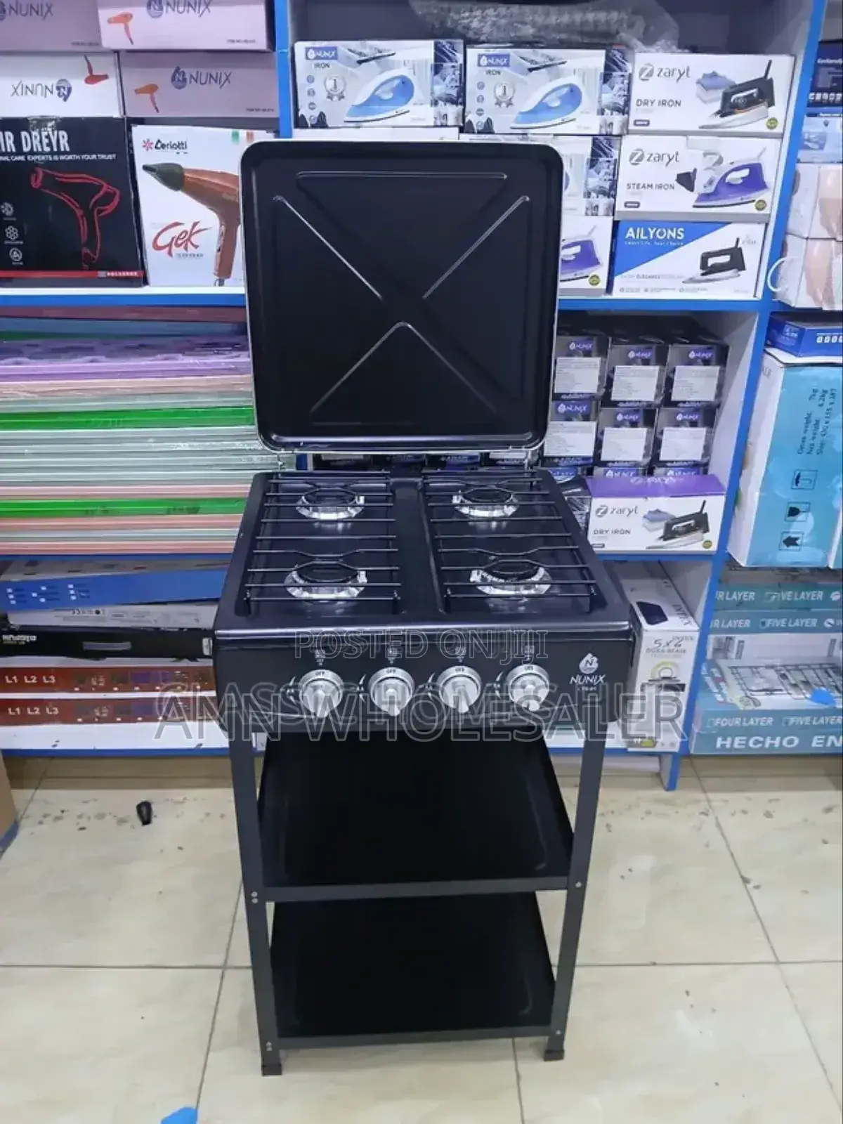 Nunix 4 Gas Cooker With Shelves _<.