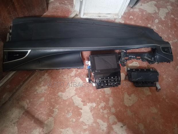 Dashboard Harrier Model 2015.