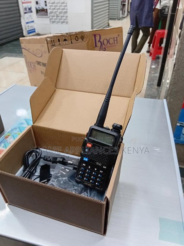 Baofeng UV-5R Dual Radio With Ear Piece (5-8km) - main view