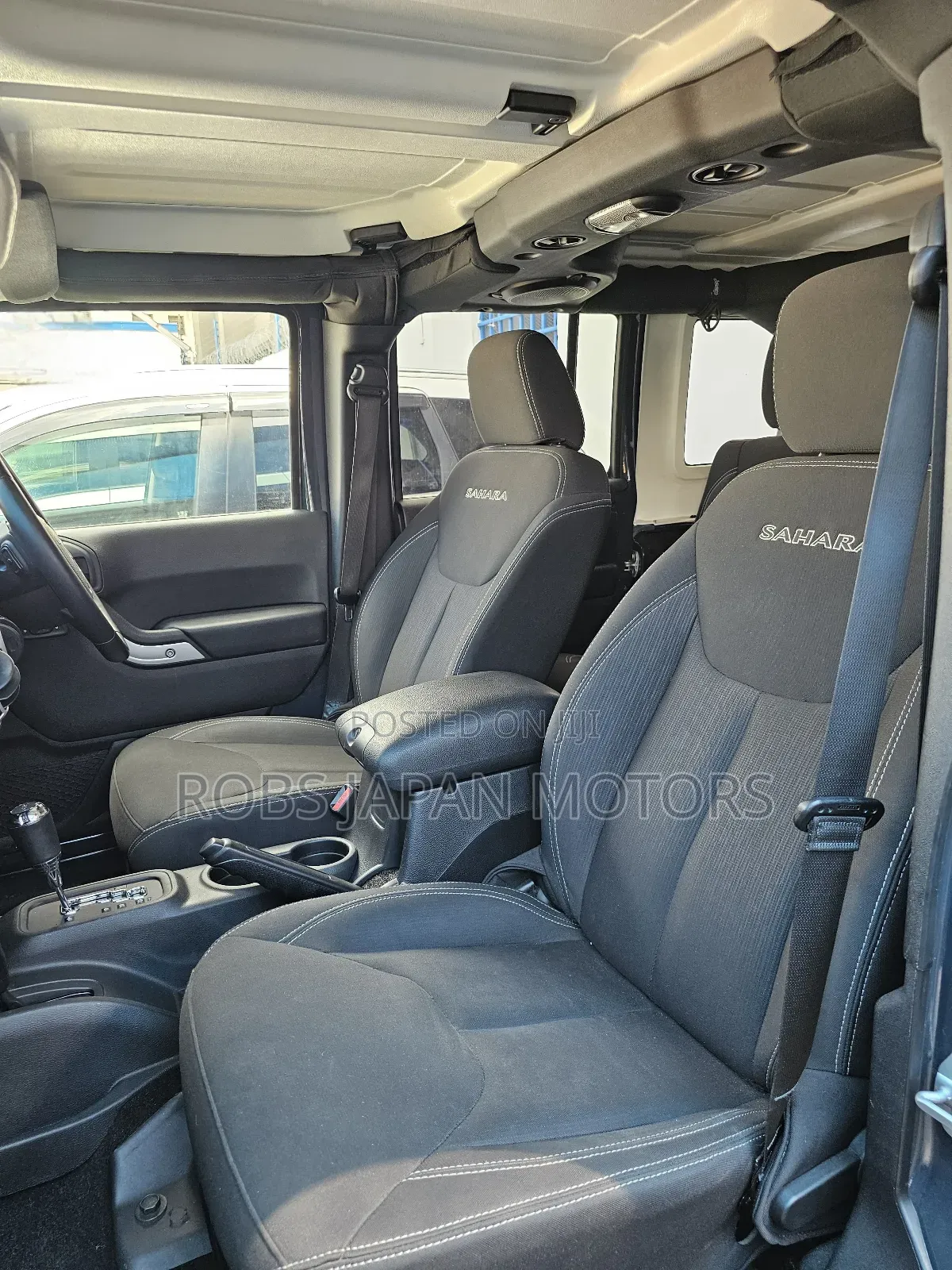 Jeep Wrangler Sahara 4x4 2016 Gray