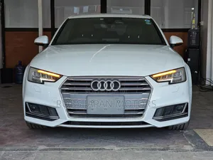 Audi A4 2.0T ultra Premium FWD 2017 Pearl