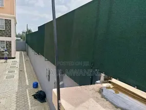 Privacy Fencing Net-screen