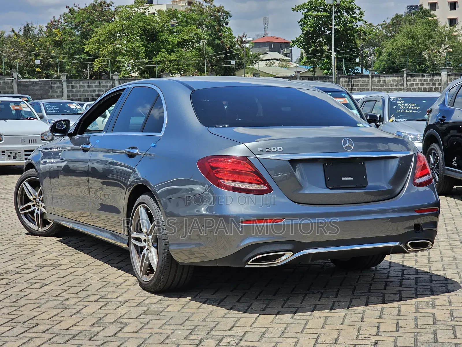Mercedes-Benz E200 2018 Silver