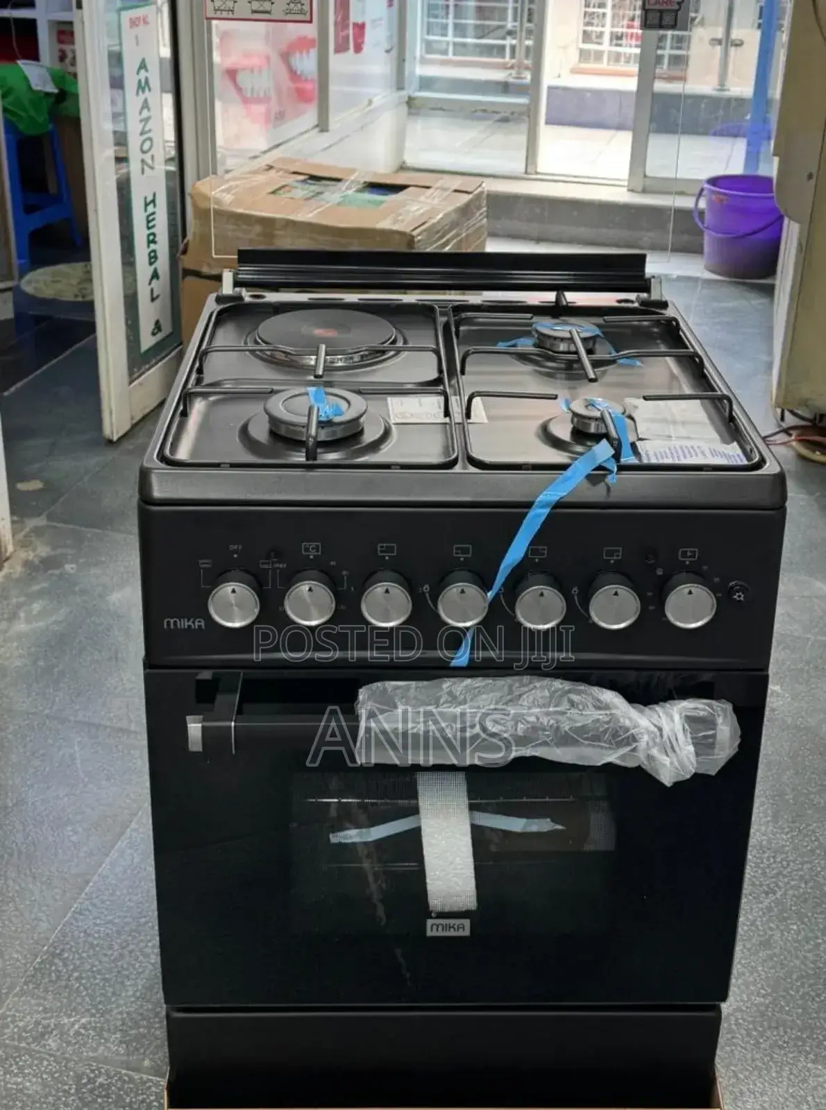 Mika 58 by 58 Standing Cooker 3+1