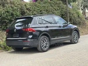 Volkswagen Tiguan 2017 Black