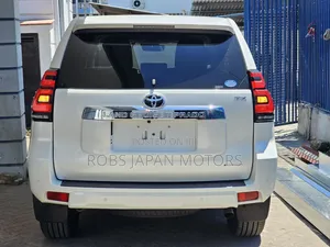Toyota Land Cruiser Prado 2.7 2018 Off white