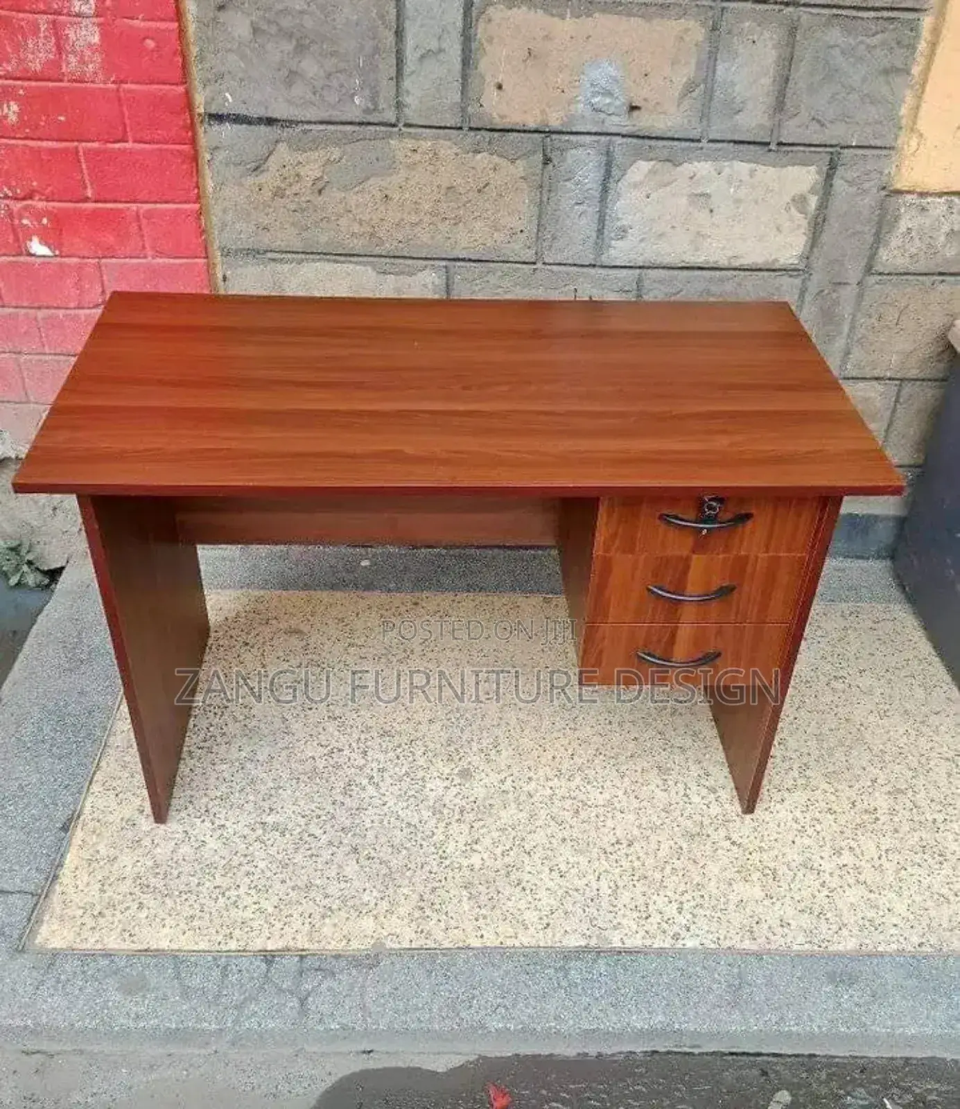 Swell Office Desk