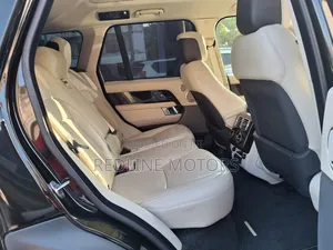 Land Rover Range Rover Vogue 2019 Black