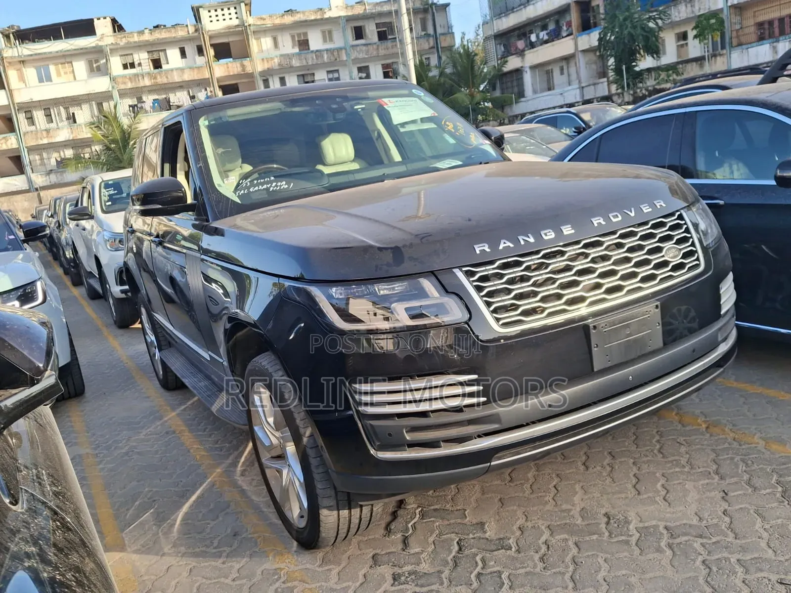 Land Rover Range Rover Vogue 2019 Black