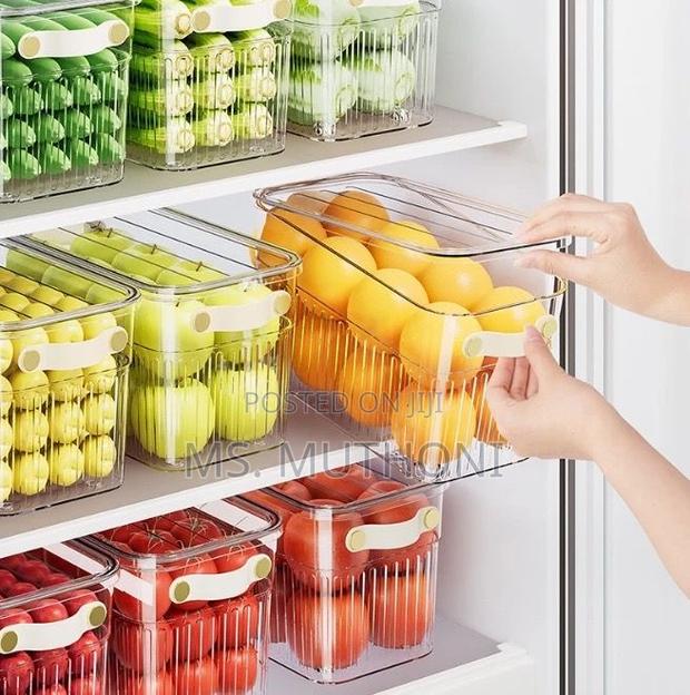 Stackable Acrylic Fridge Container With Small 2 Wheels - main view