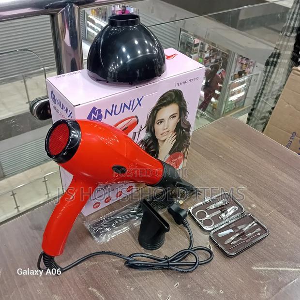 Nunix Blowdry HD-01C: The Ultimate Hair Styling Tool