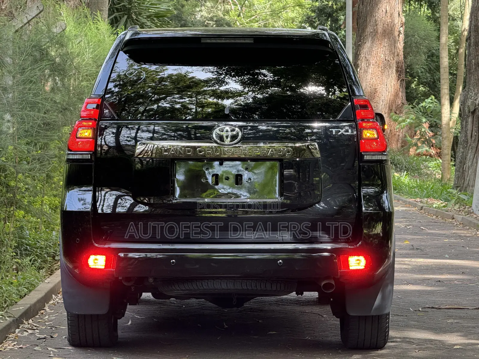 Toyota Land Cruiser Prado 2.8 2021 Black