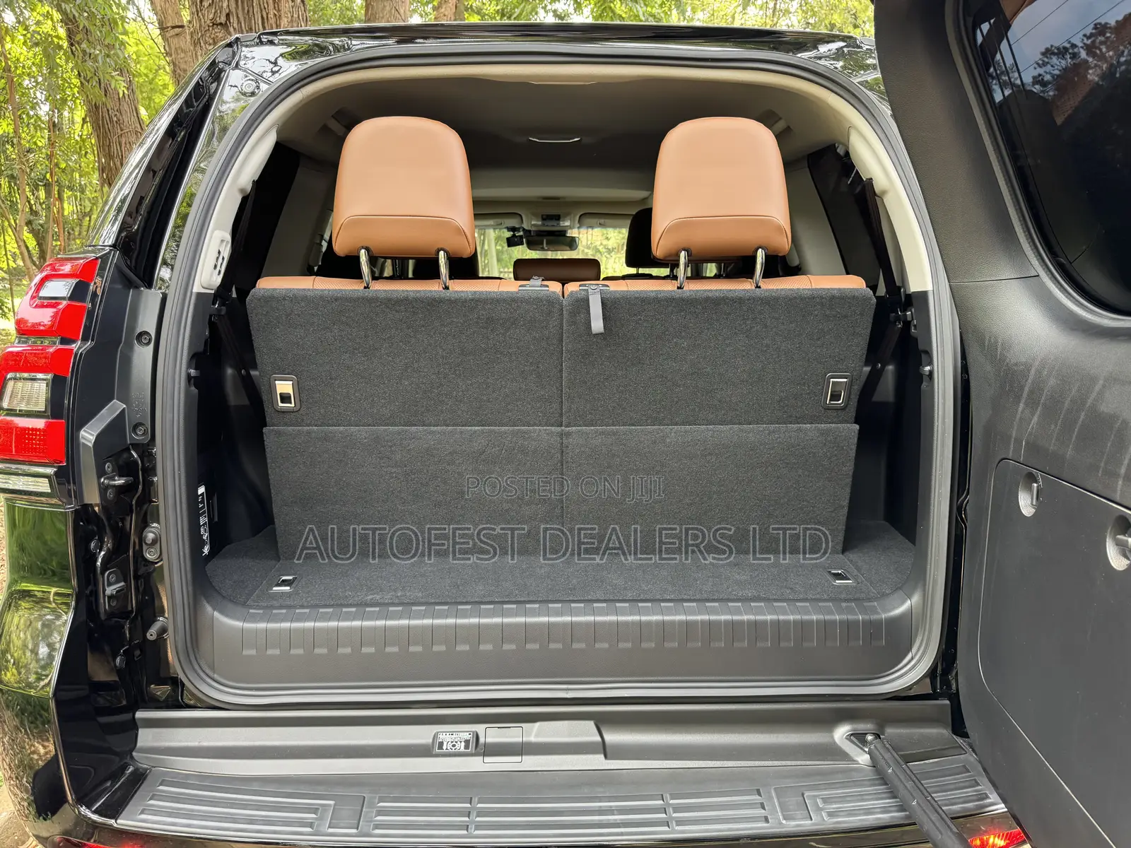 Toyota Land Cruiser Prado 2.8 2021 Black