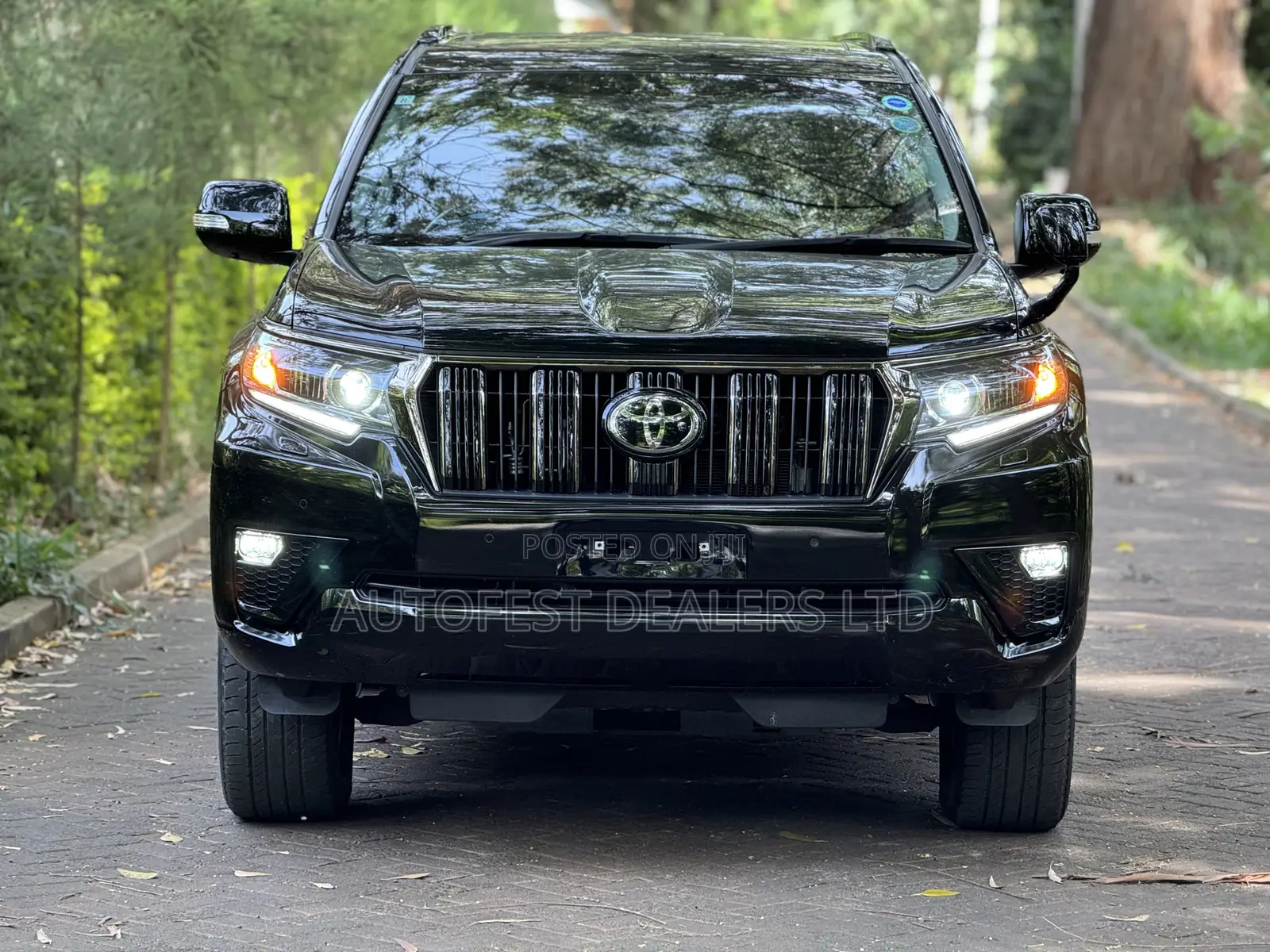 Toyota Land Cruiser Prado 2.8 2021 Black