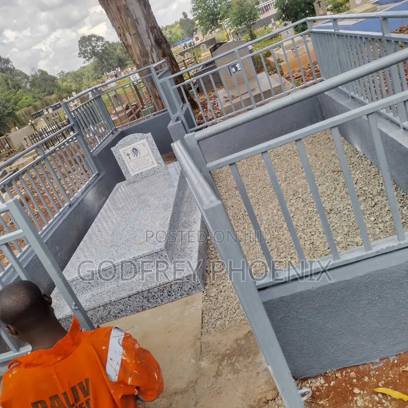 Grave Decorations/Mausoleums