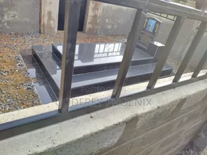 Grave Decorations/Mausoleums
