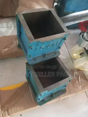 High Quality Cube Moulds/ Concrete Cube Moulds.