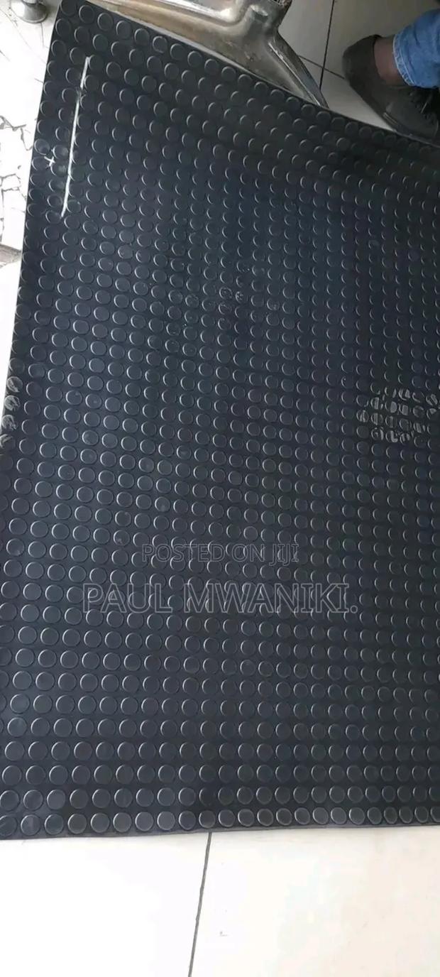 Anti Slip Mats/ Coin Rubber Mats