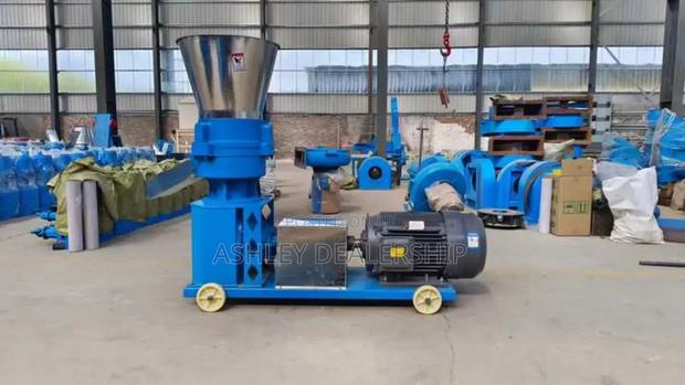 Animal Feed Palletizer - main view