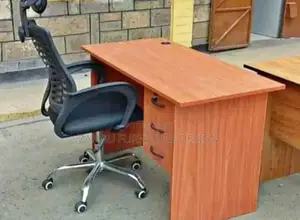 Licious Office Desk