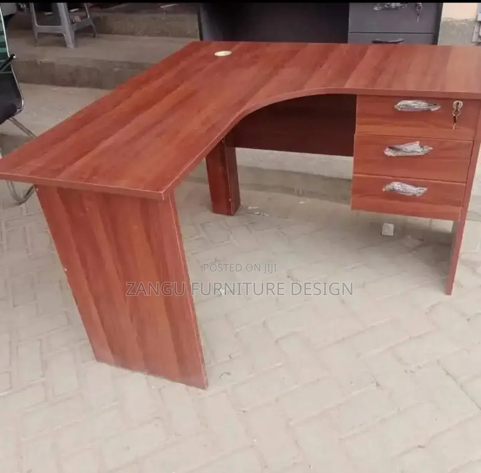 Nonpareil Office Desk L-Shaped
