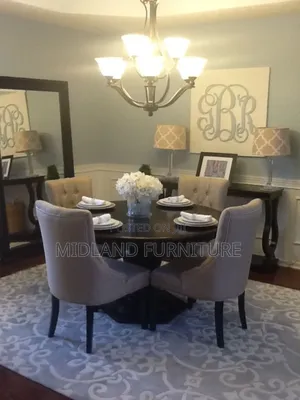 Dining Tables With Tufted Seats