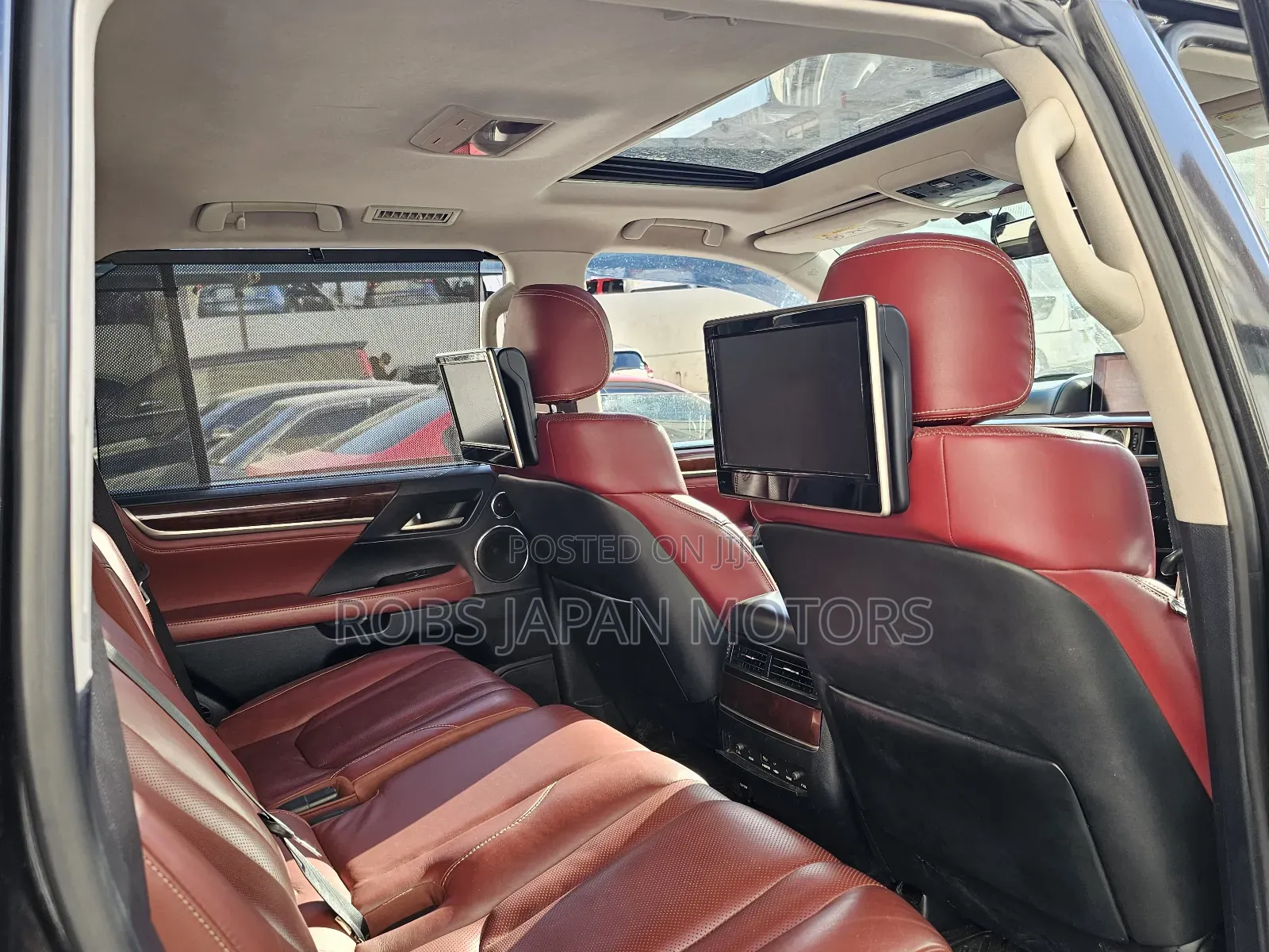 Lexus LX 570 AWD 2016 Black