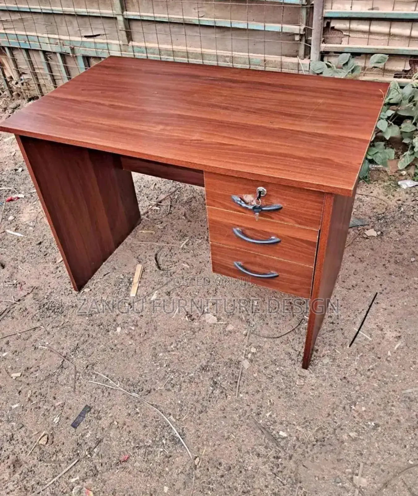 Glitter Desk