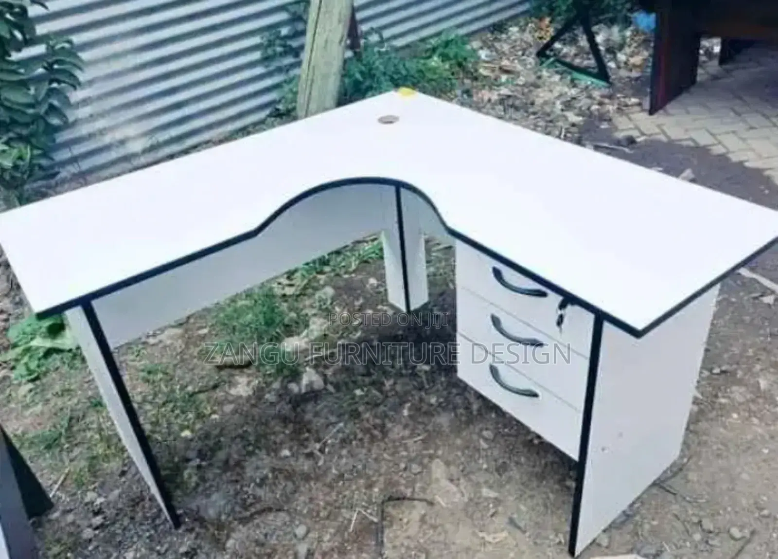 Swanky Office Desk L-Shaped