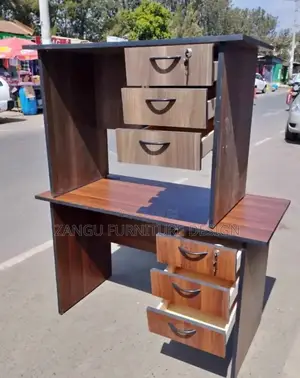 Upmarket Office Desk