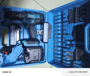 Makita Cordless Drill/88v Makita Cordless Hammer Drill