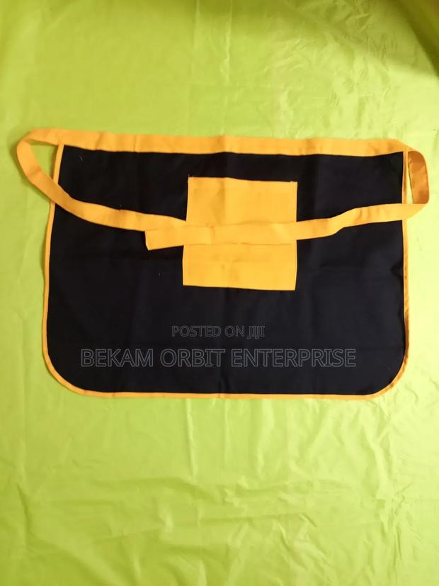 Fashionable Kitchen Half Aprons - thumbnail 3