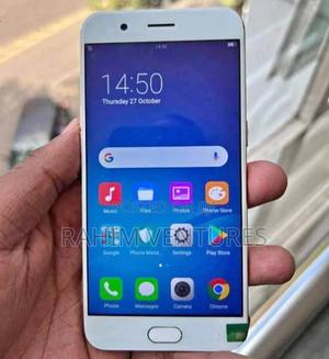 Oppo A57 32 GB Gold - main view