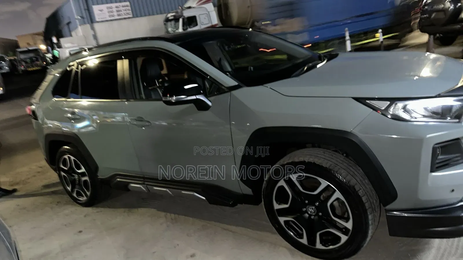 Toyota RAV4 2022 Green