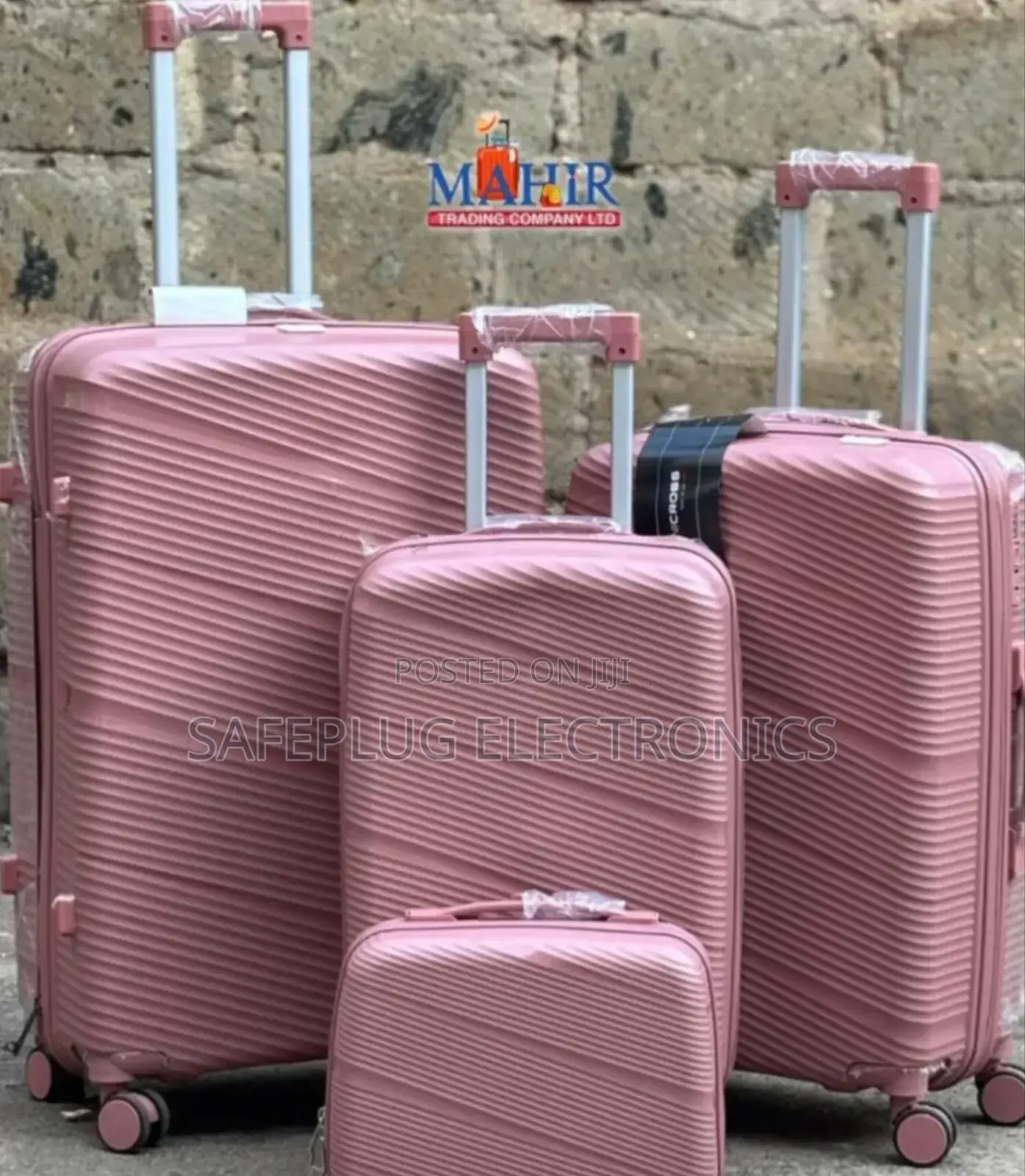 Double-Zipped Travel Suitcases 4 in 1 Rubber Bags