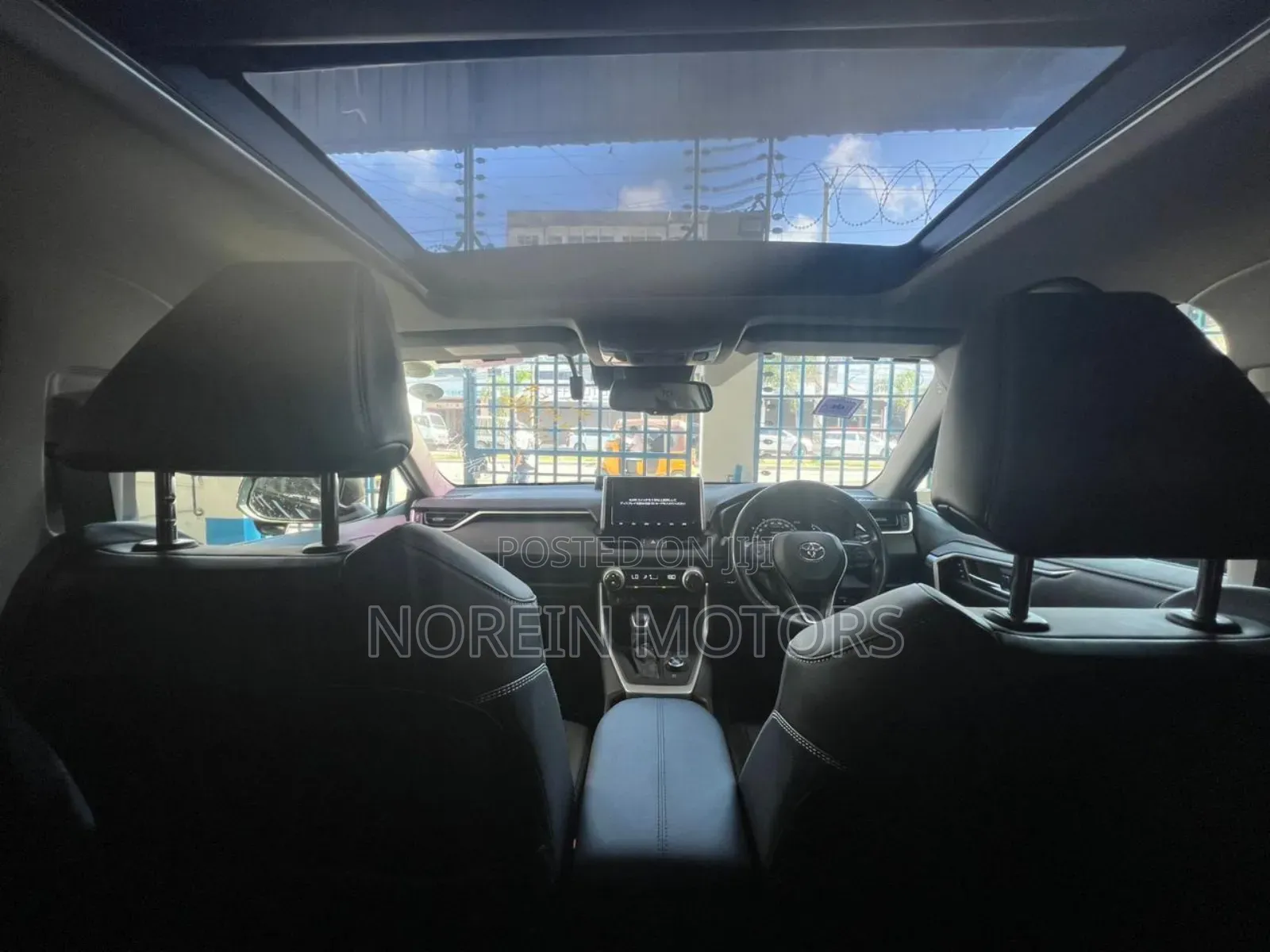 Toyota RAV4 2020 Blue