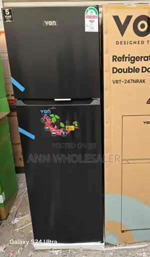 Black Von 247L Double Door Refrigerator v/NRF