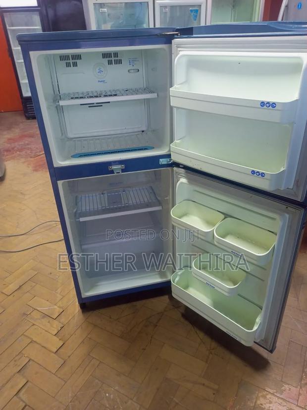 Medium Size Fridge 200l - thumbnail 5