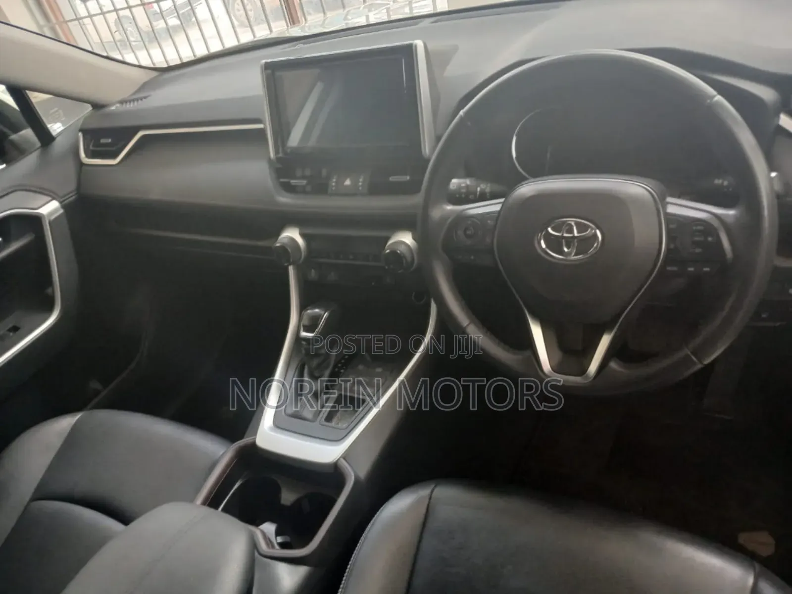 Toyota RAV4 2020 Off white