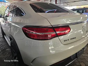 Mercedes-Benz GLE-Class 2020 Off white